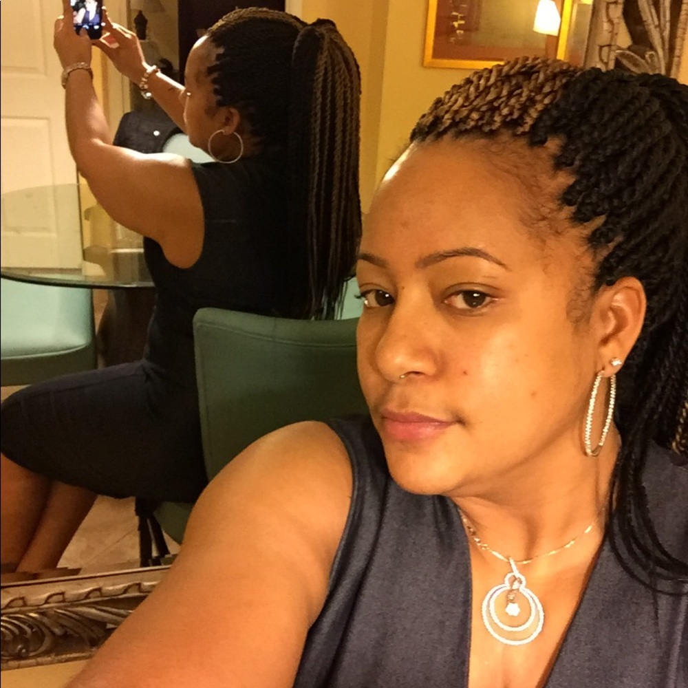 Meet your Posher, Kameelah